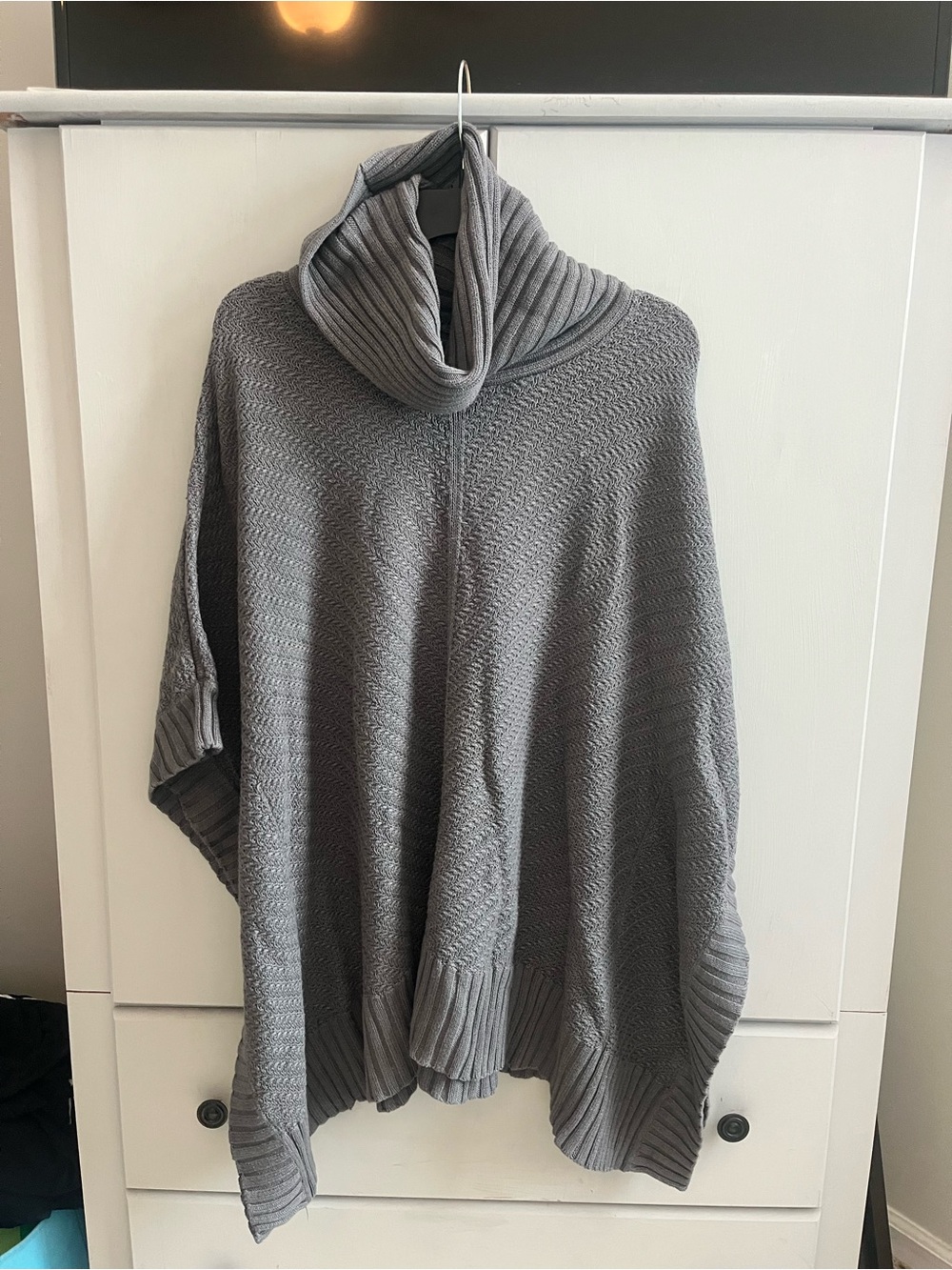 Dana Buchman Gray Ribbed Cowl Neck Poncho